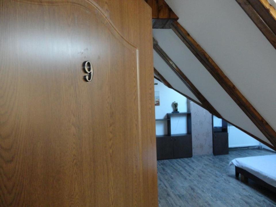 Quik Braşov Exterior foto